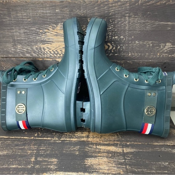 Tommy Hilfiger Trineti Green Rainbow Women's Size 11 - Picture 5 of 12